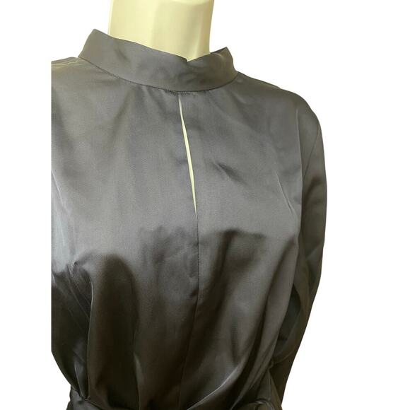 Banana Republic Satin Mini Dress in “Preppy Navy”, size 12 Dark feminine - Picture 7 of 14